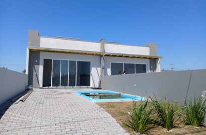 Casa à venda no bairro Village Dunas Norte, Balneário Gaivota/SC código 15