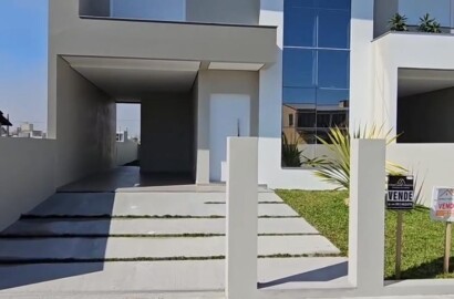 Sobrado à Venda no bairro Turimar Balneário Gaivota-SC Código 22