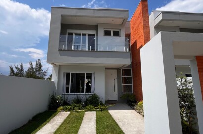 Sobrado à venda no bairro Lagoa Cortada/Furnas Balneário Gaivota código 35