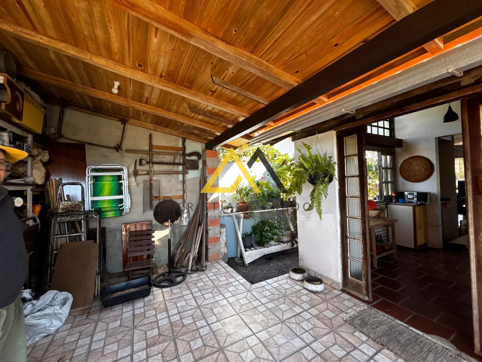 Casa charmosa com conforto, espaço e qualidade de vida a poucos minutos do mar no bairro Turimar