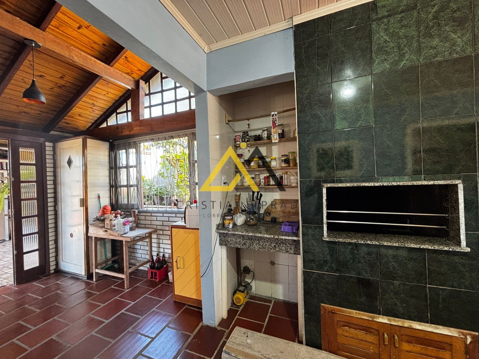 Casa charmosa com conforto, espaço e qualidade de vida a poucos minutos do mar no bairro Turimar