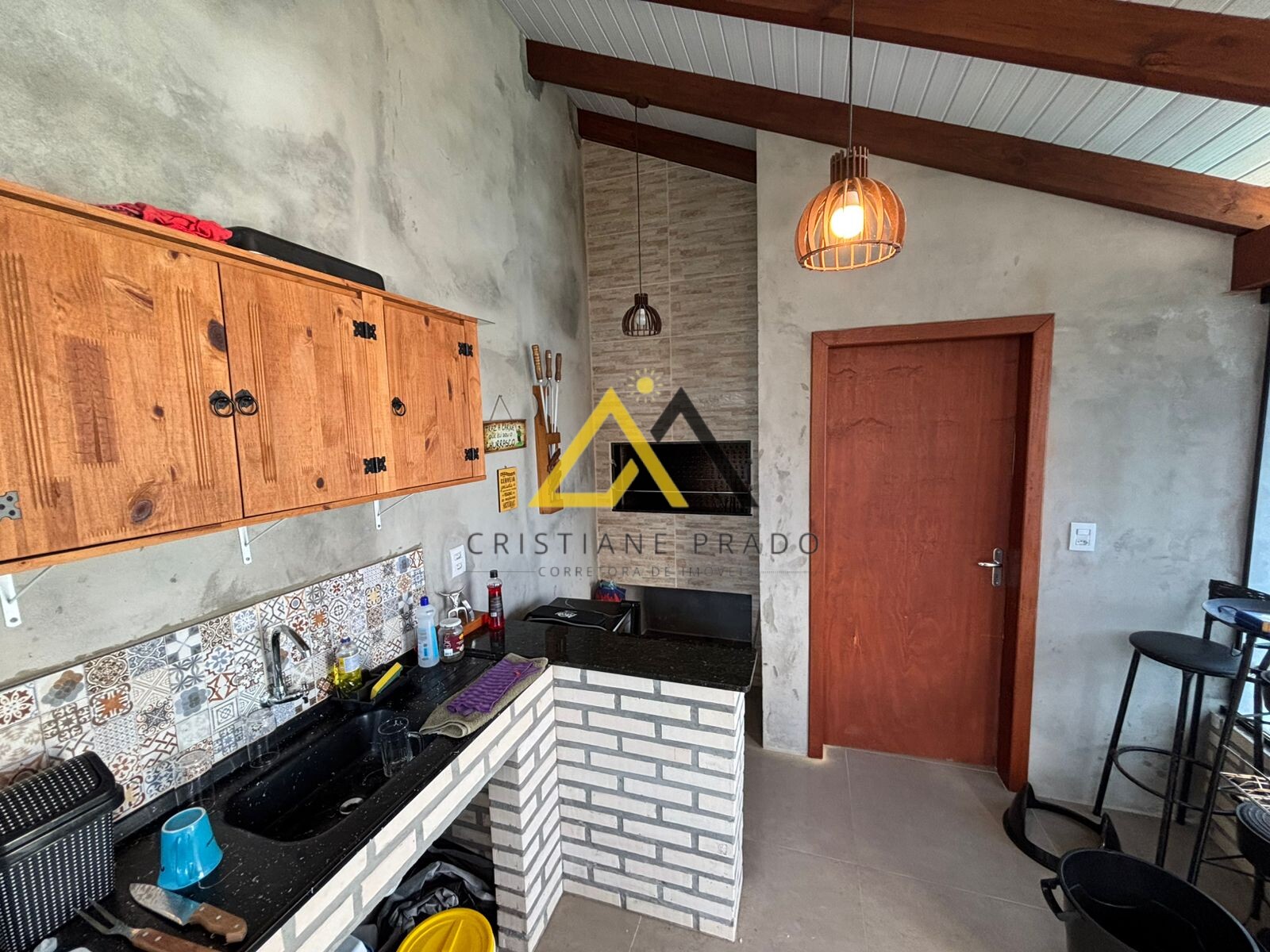 Casa à Venda em Balneário Gaivota — Lazer Completo no Village Dunas