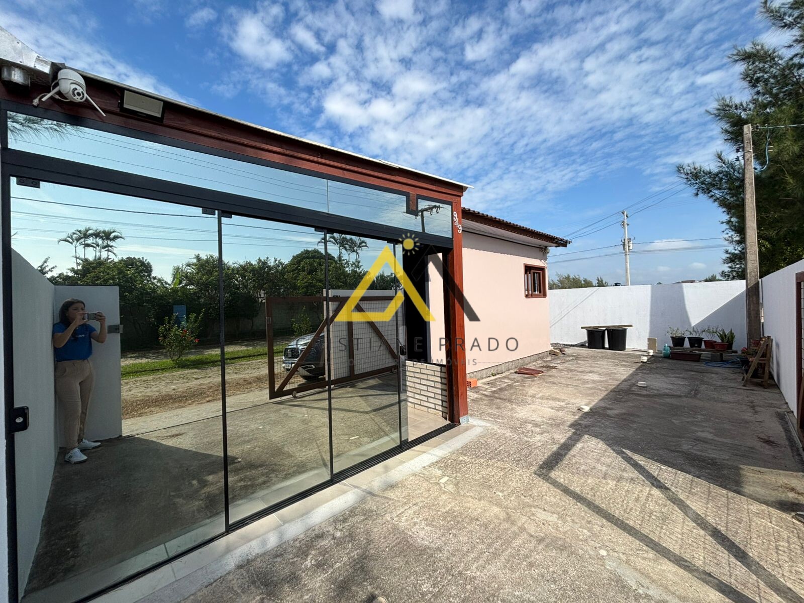 Casa à Venda em Balneário Gaivota — Lazer Completo no Village Dunas